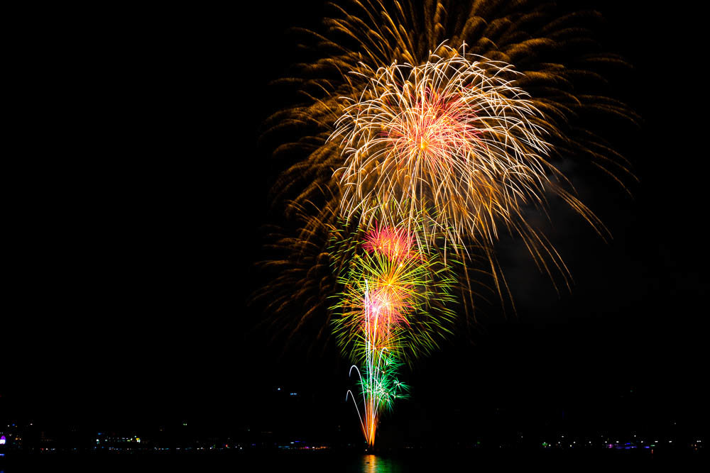 Fireworks2-0227-1.jpg