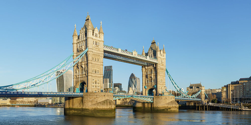 1200px-Tower_Bridge_from_Shad_Thames.jpg