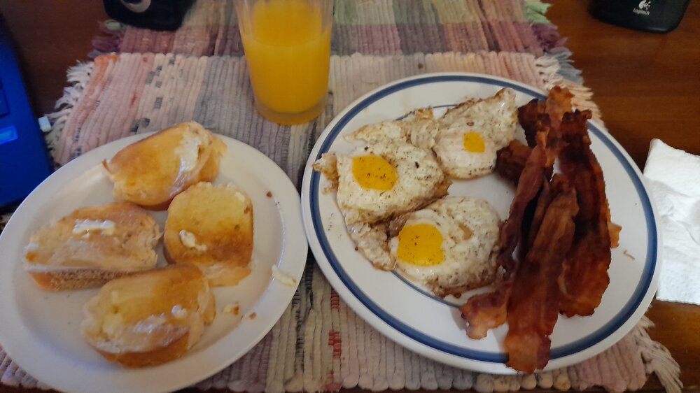 bacon and eggs.jpg