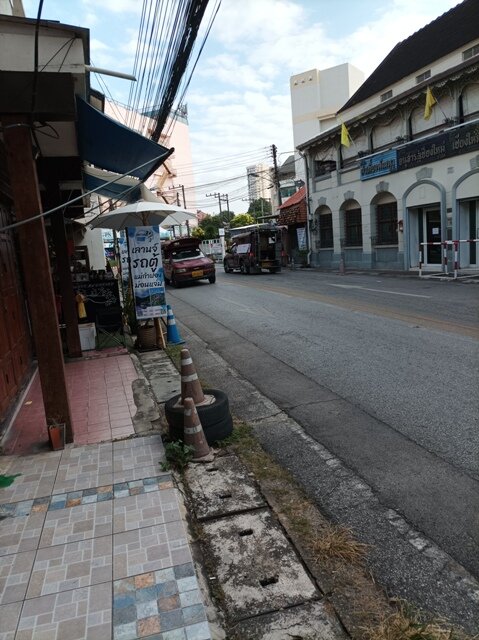 chiang mai street.jpg