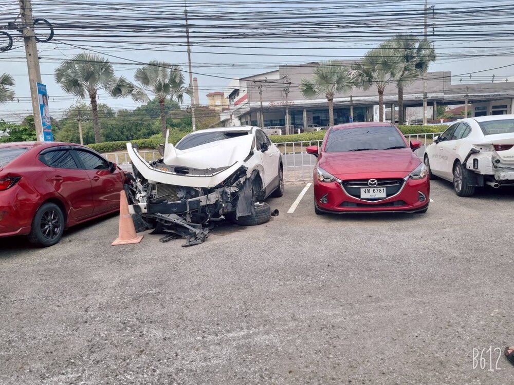 Car Crash.JPG